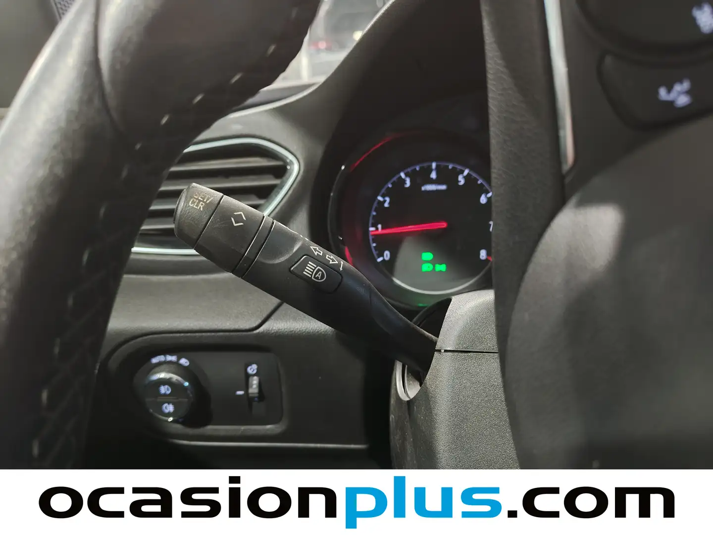 Foto Opel Grandland X Opel Grandland X 1.2 Turbo 120 Aniversario (130 CV)