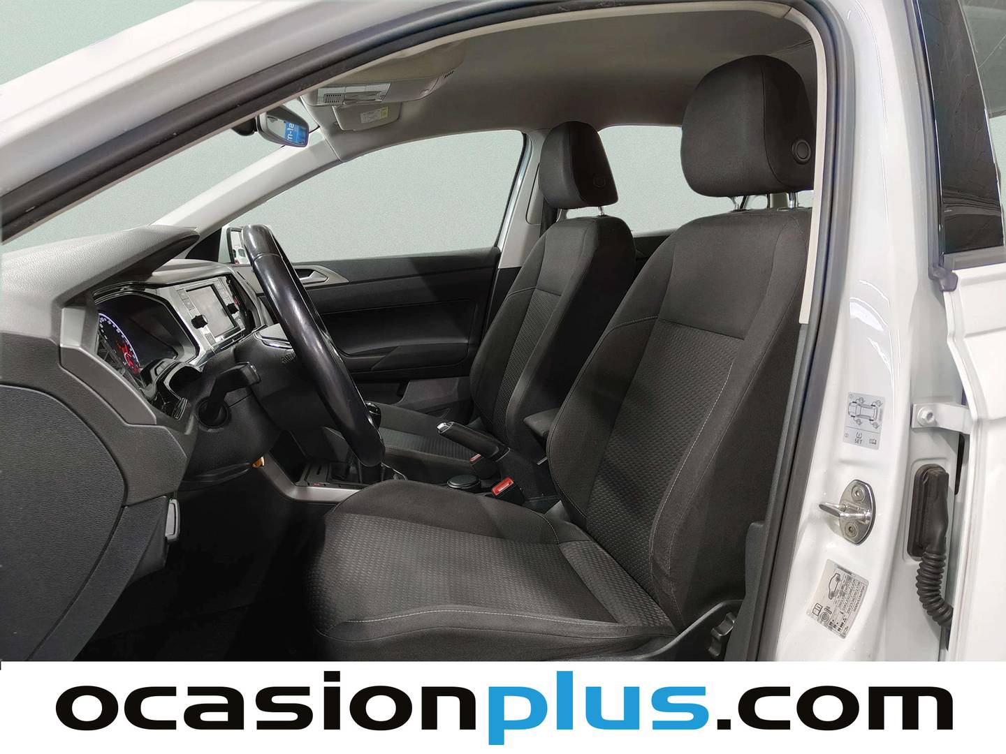 Foto asientos delanteros Volkswagen Polo Volkswagen Polo Advance 1.0 TSI (95 CV)