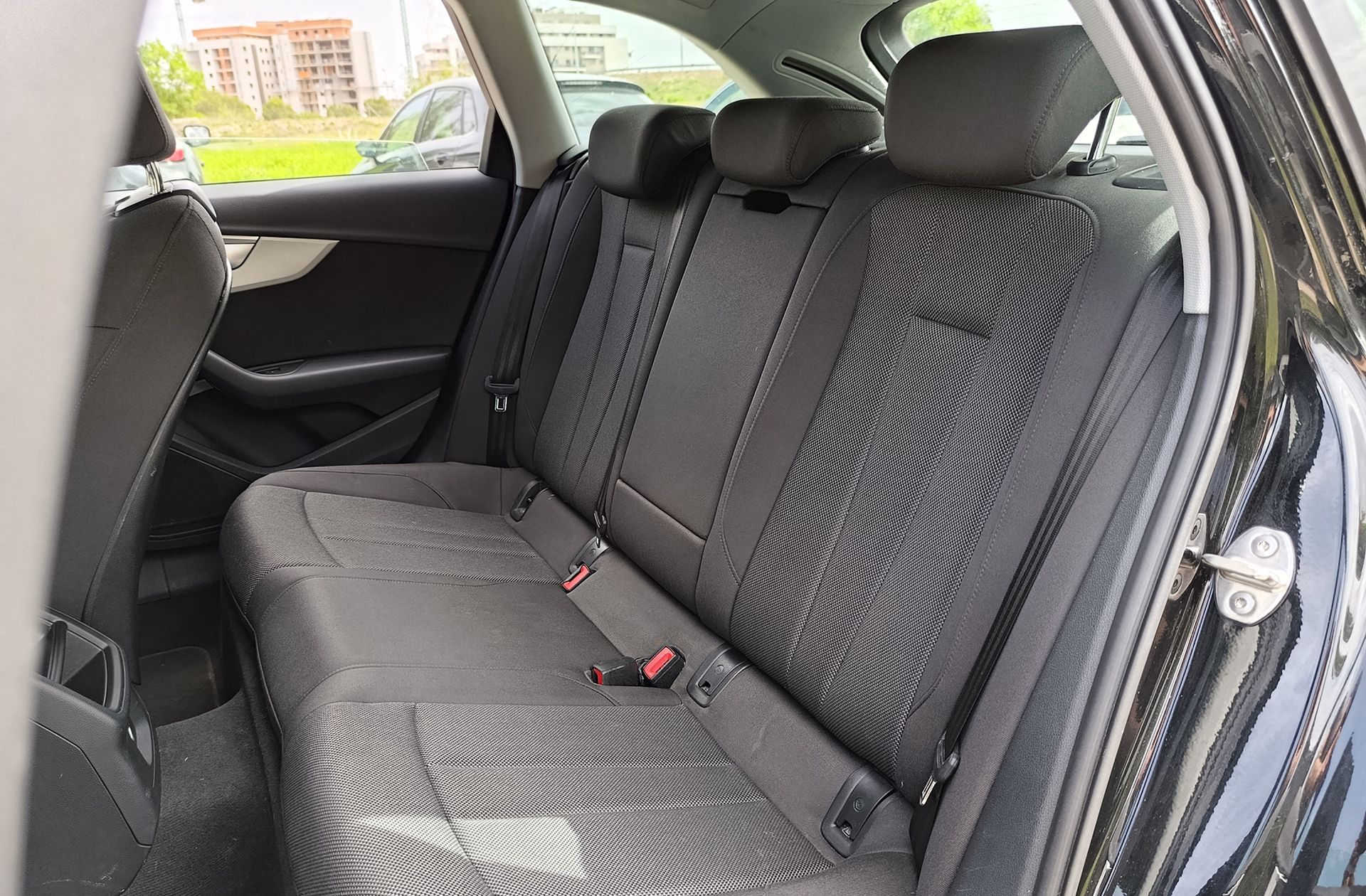 Audi A4 Avant Advanced 35 TFSI S tronic - foto 11