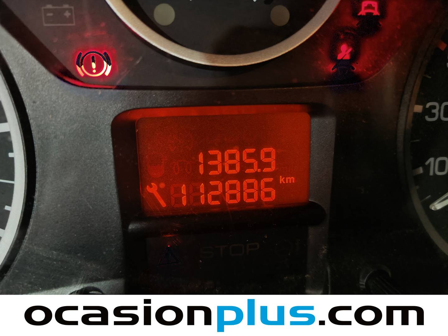 Foto Peugeot Partner Peugeot Partner Tepee BlueHDi 100 Adventure Edition (100 CV)