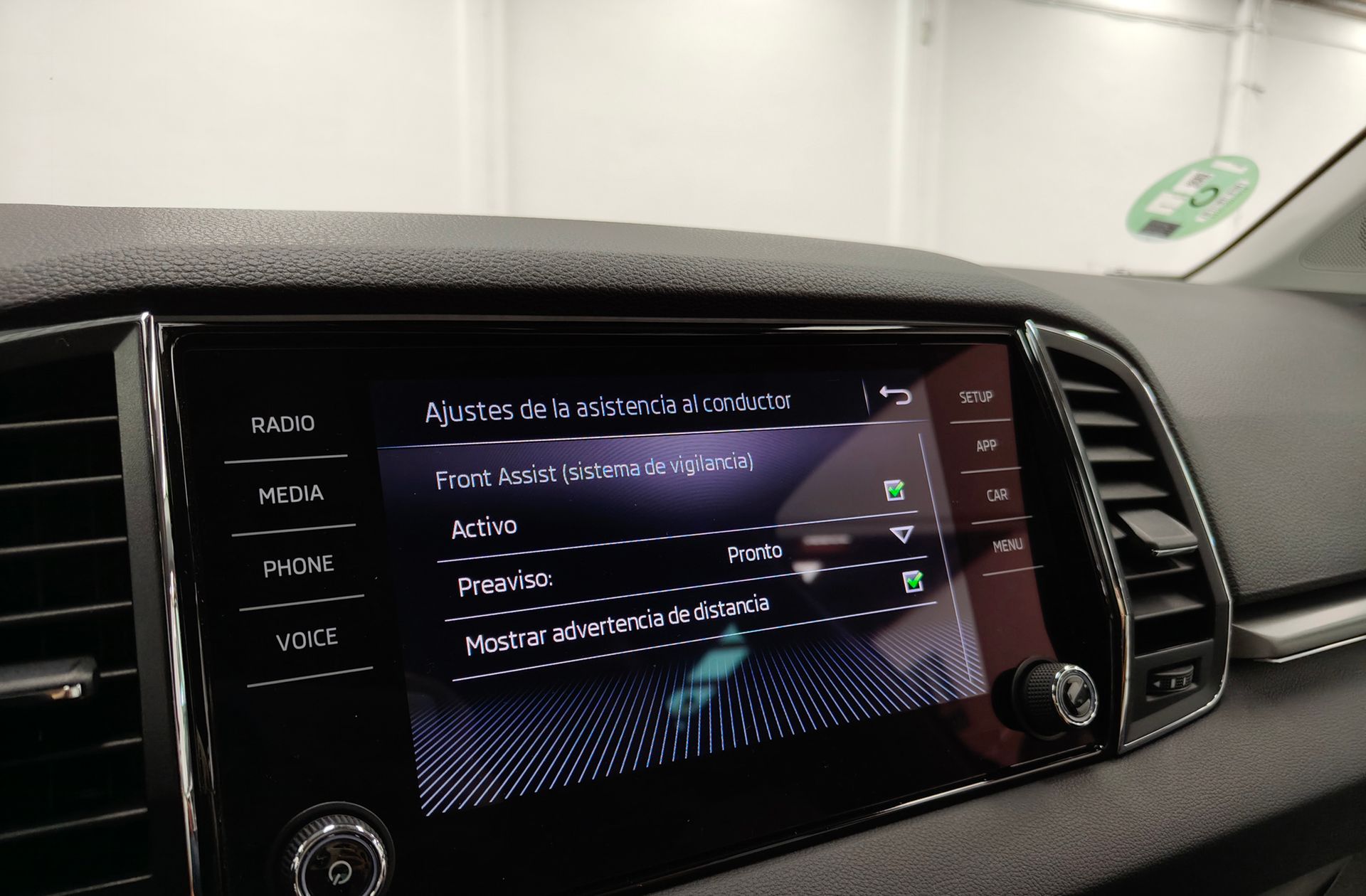 Škoda Karoq 1.5 TSI ACT Ambition DSG - foto 13