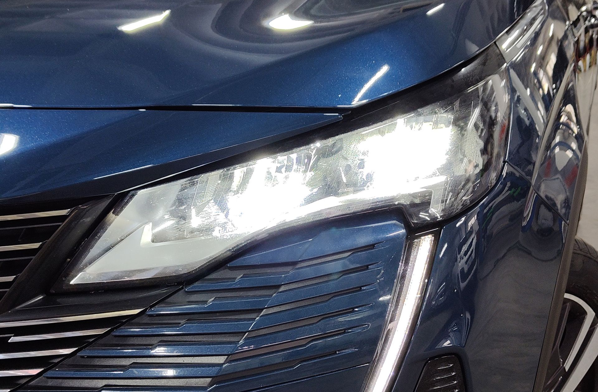 Peugeot 3008 BlueHDi 130 Allure EAT8 - foto 18