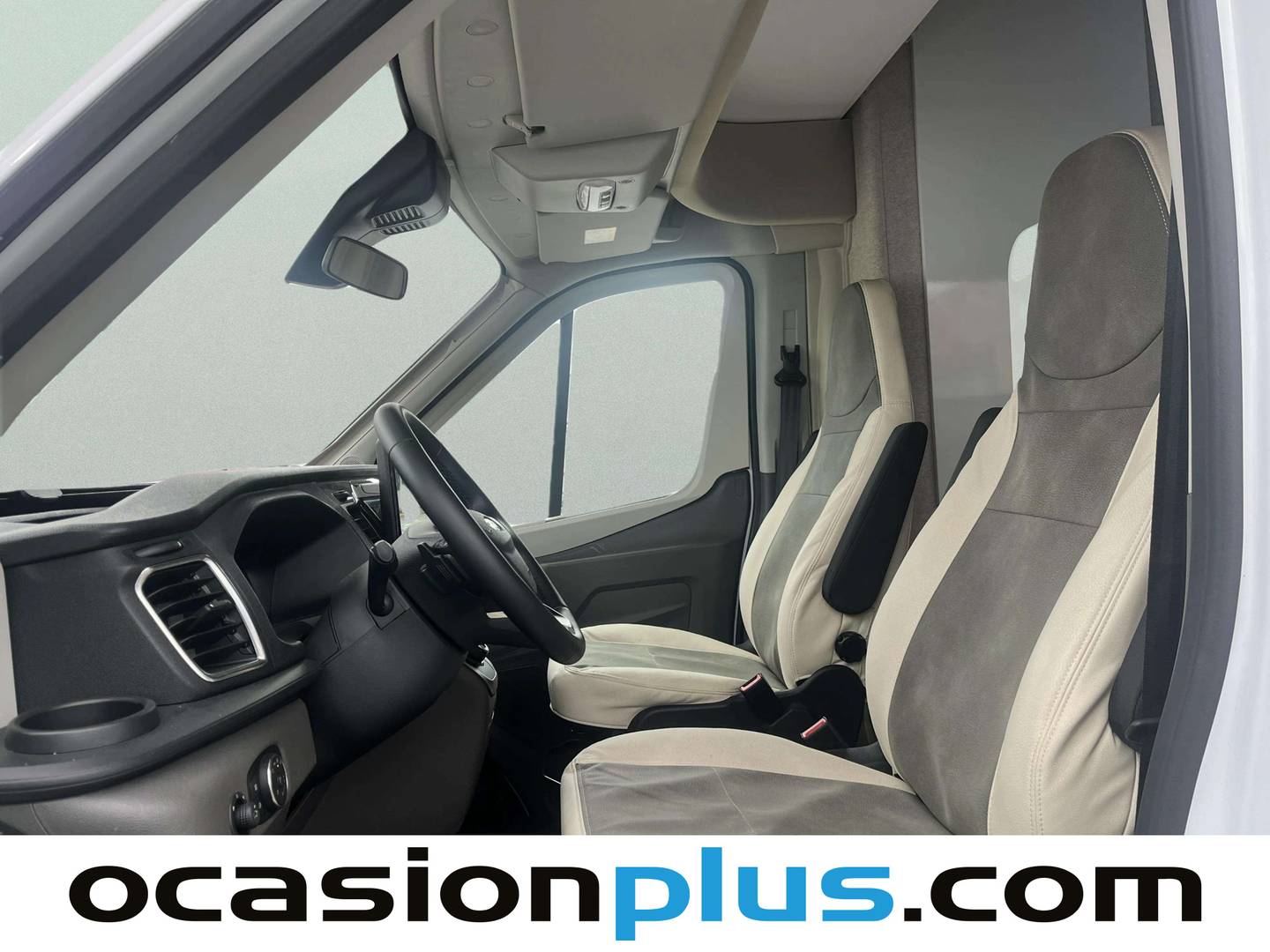 Foto McLouis Glamys McLouis Glamys 320 (165 CV)