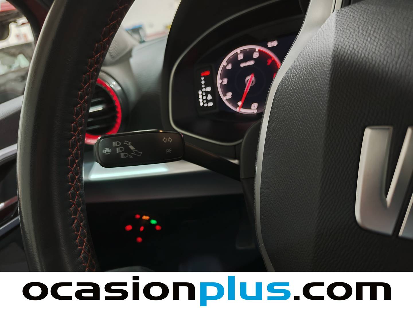 Foto Seat Arona SEAT Arona 1.5 TSI S&S FR XL DSG (150 CV)