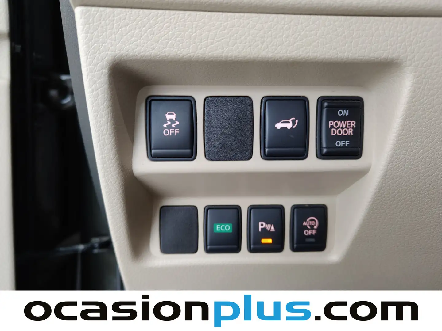 Foto Nissan X-TRAIL Nissan X-Trail 2.0 dCi Tekna 4x4-i XTronic 7 Plazas (177 CV)