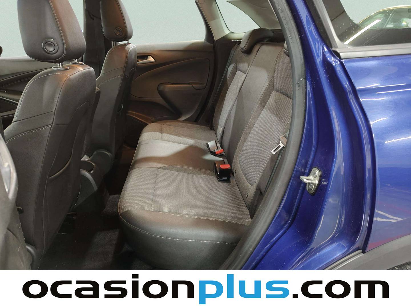 Foto asientos traseros Opel Crossland Opel Crossland 1.5D Business Elegance Auto (120 CV)