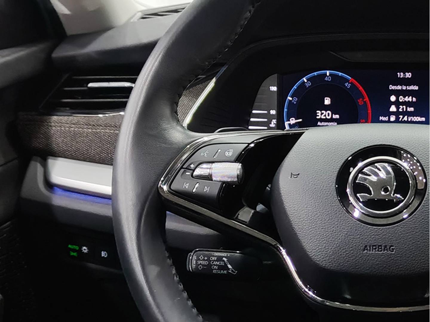 Foto Skoda Octavia Skoda Octavia Combi 2.0 TDI Scout Last Edition 4x4 DSG (150 CV)