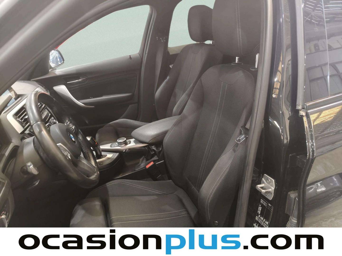 Foto asientos delanteros BMW Serie 1 BMW Serie 1 118d (150 CV) PACK M