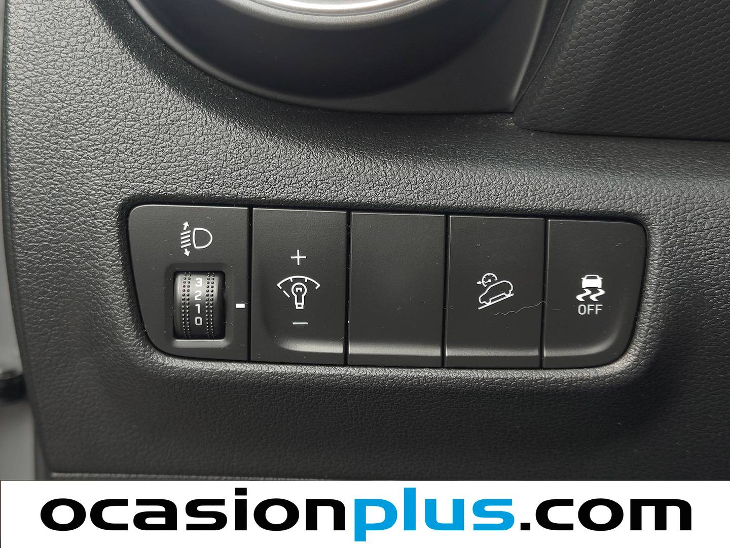 Extras del Hyundai Kona Hyundai Kona 1.0 TGDi Maxx 4x2 DCT (120 CV)