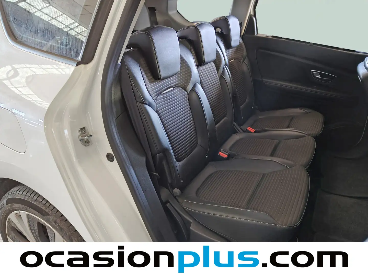 Foto Renault Grand Scénic Renault Grand Scenic Zen TCe (130 CV) 7 Plazas