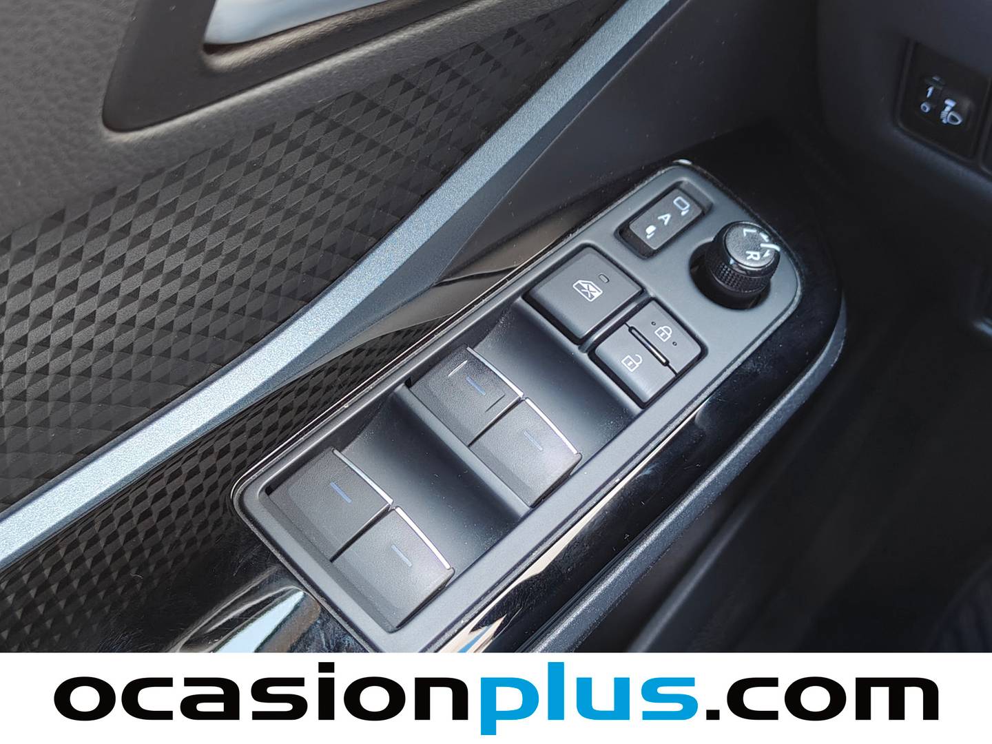 Toyota C-HR Toyota C-HR 1.8 125H Advance (122 CV) de segunda mano