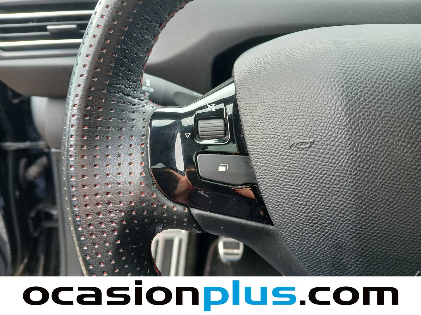 Foto Peugeot 308 Peugeot 308 BlueHDi 130 S&S GT Pack (130 CV)