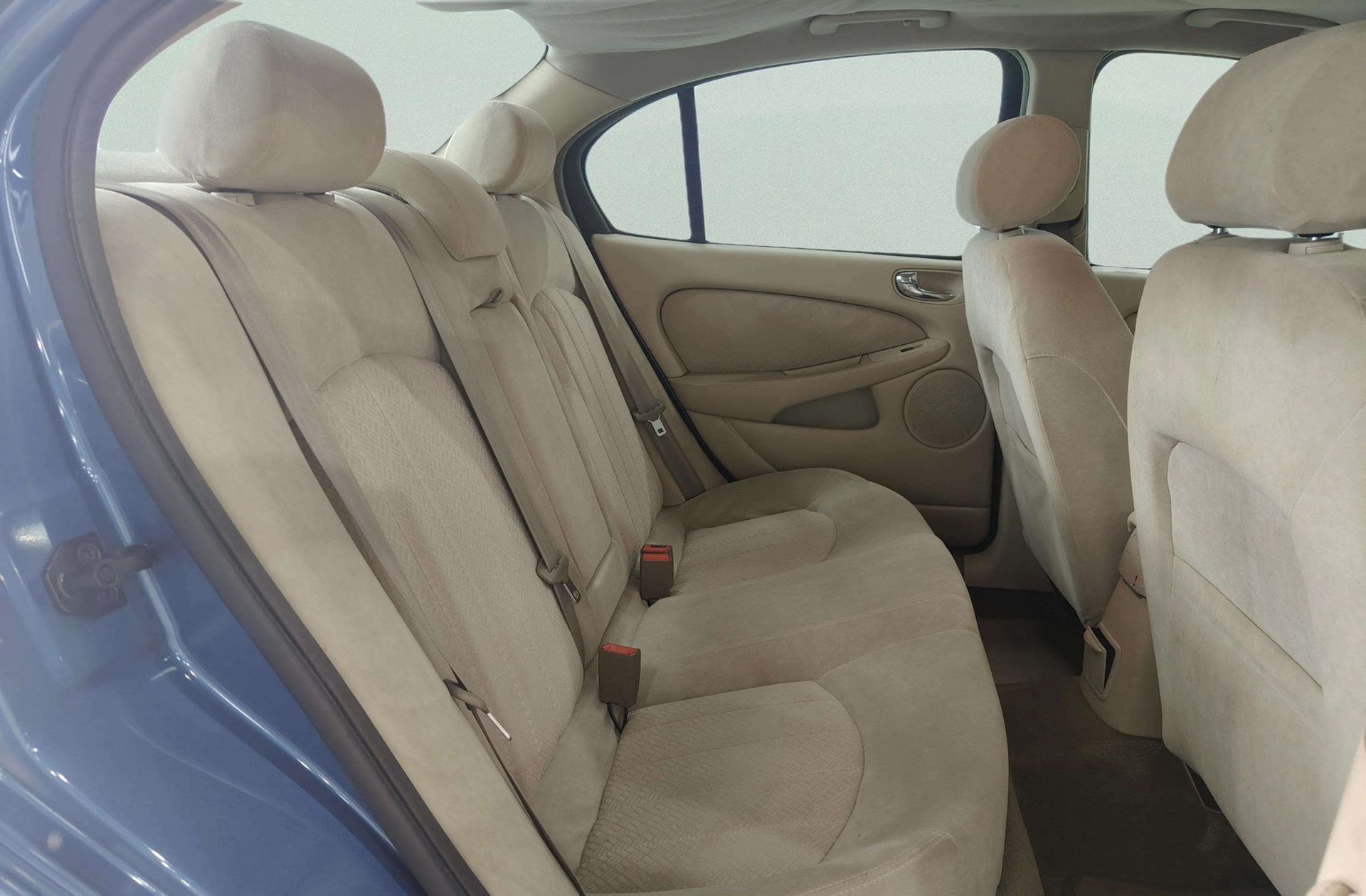 Jaguar X-Type 2.5 V6 - foto 13