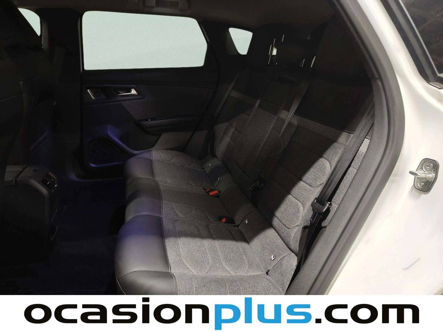 Foto asientos traseros Citroën C5 X Citroën C5 X PureTech 130 S&S Feel Pack EAT8 (130 CV)