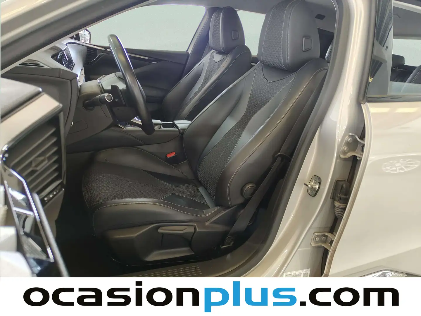 Foto DS DS 4 DS DS4 BlueHDi 130 Trocadero Auto (130 CV)