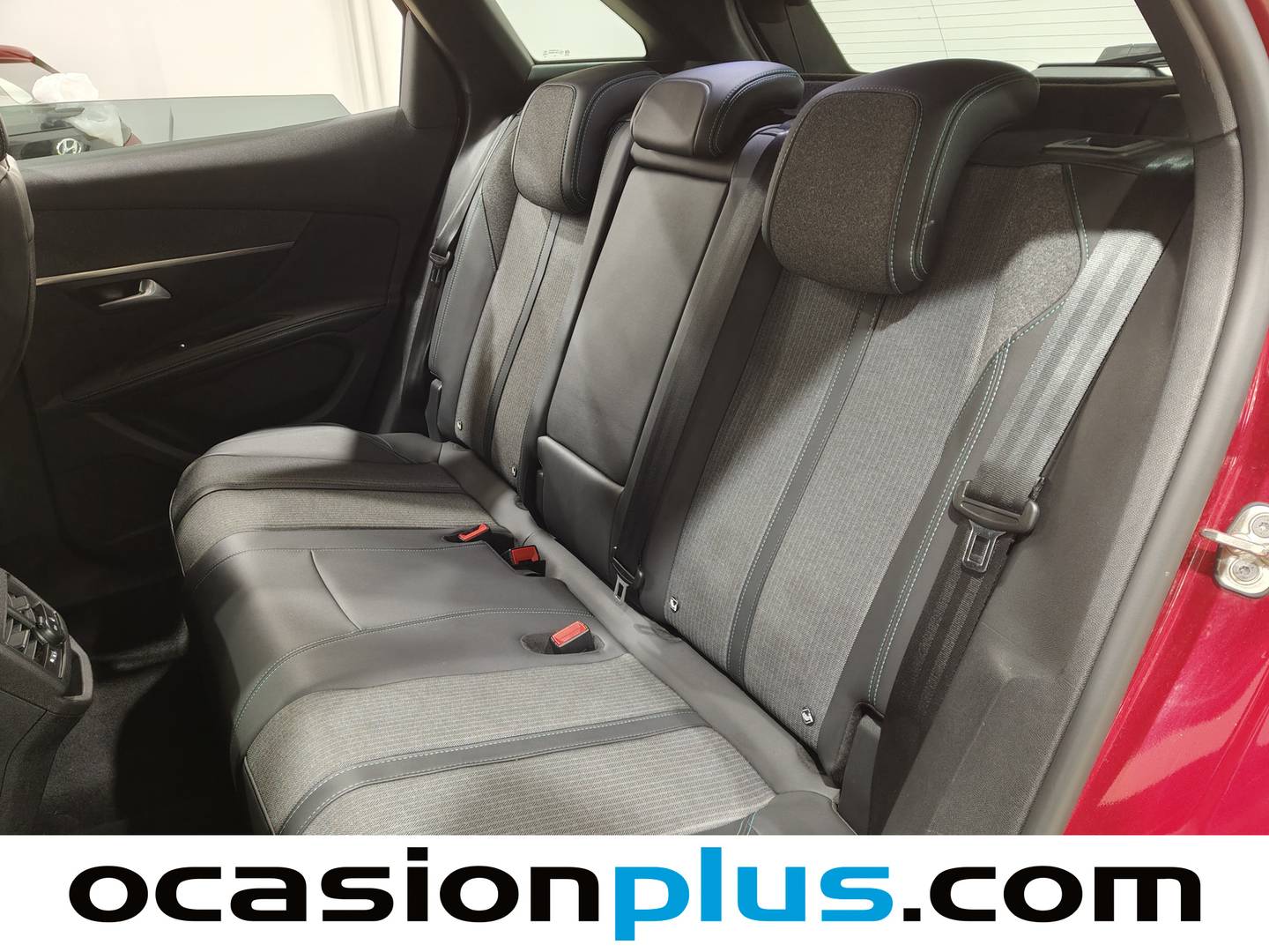 Foto Peugeot 3008 Hybrid Peugeot 3008 Hybrid 300 Allure Pack e-EAT8 (300 CV)