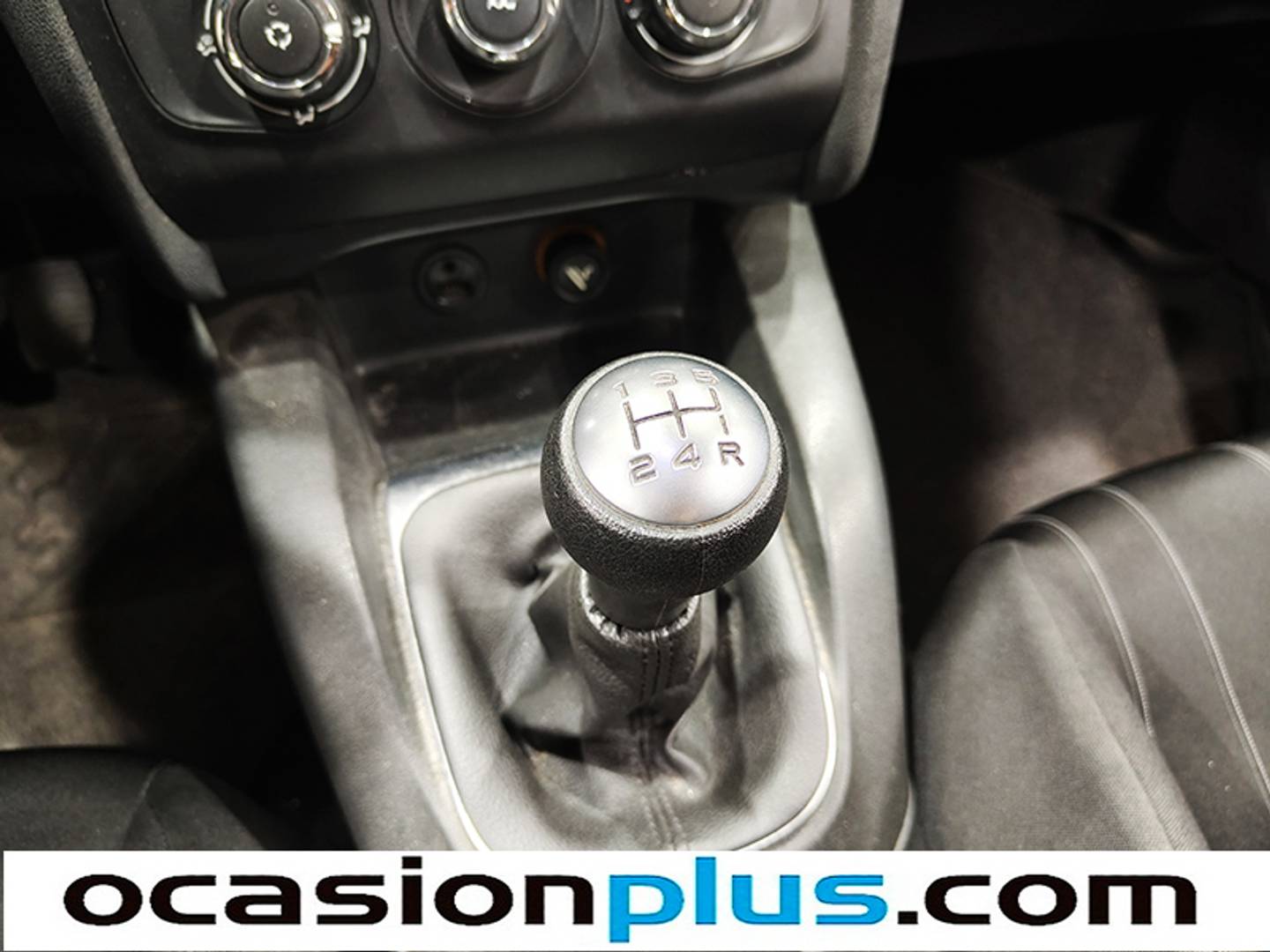 Foto Citroën C4 Citroen C4 PureTech 110 Live (110 CV)