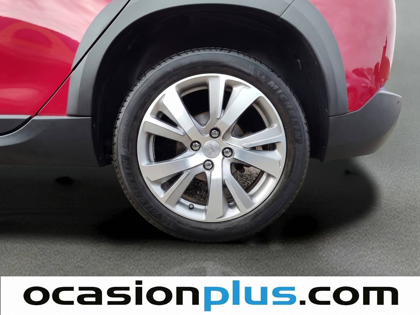 Acabados Peugeot 2008 Peugeot 2008 PureTech 110 S&S Allure (110 CV)