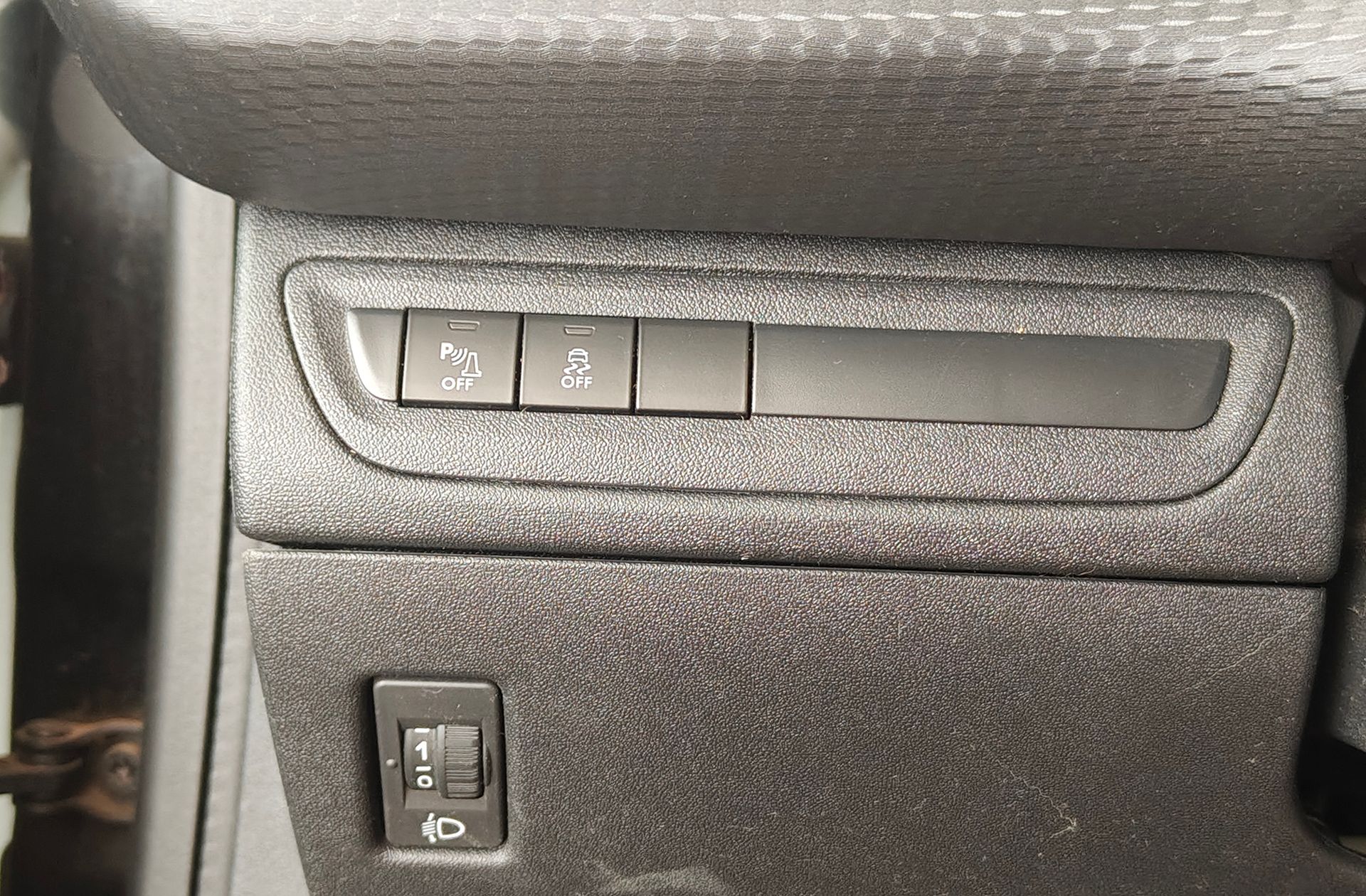 Peugeot 2008 BlueHDi 100 Style - foto 11