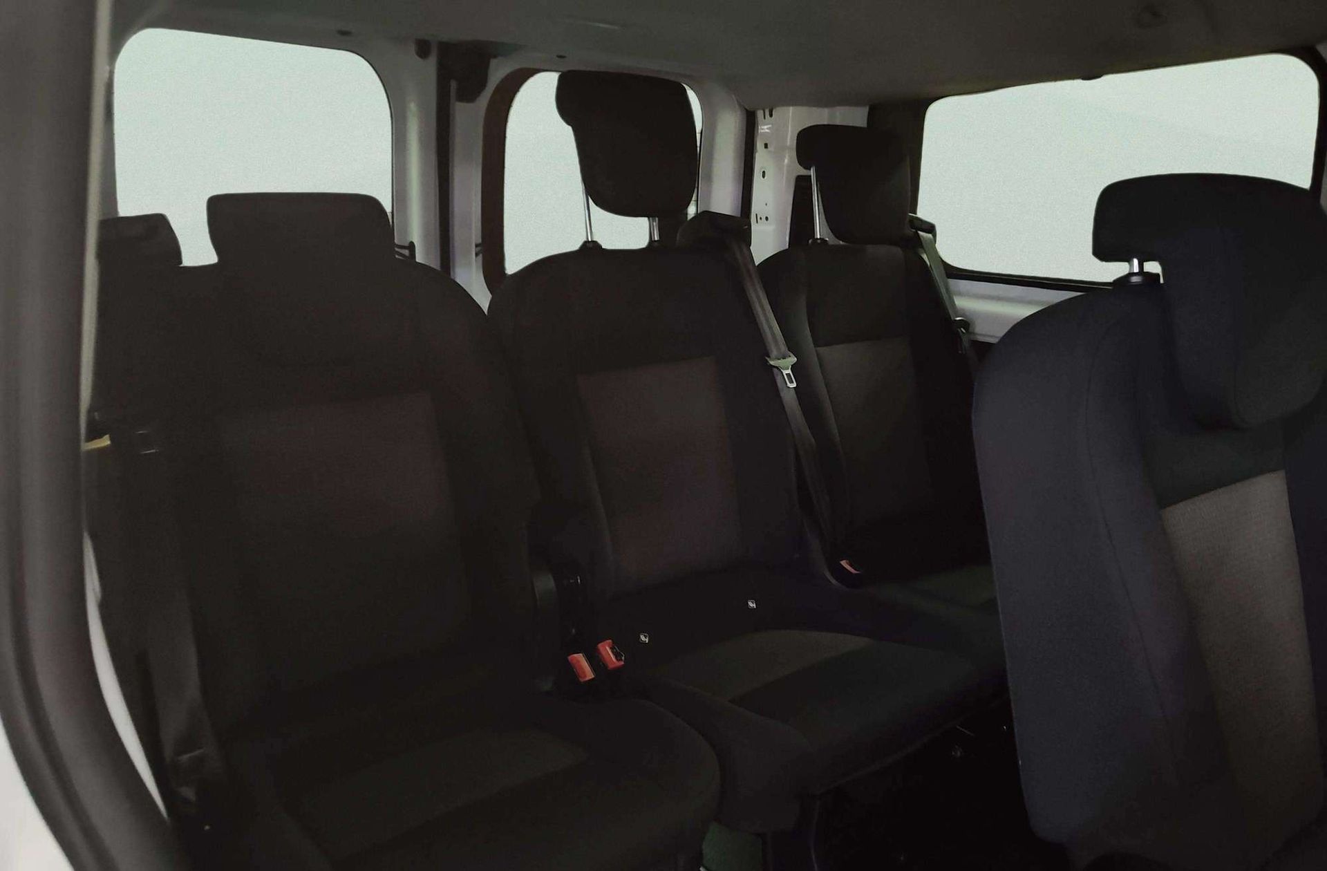 Ford Transit Custom Kombi 2.0 TDCi 320 L1 Ambiente - foto 13