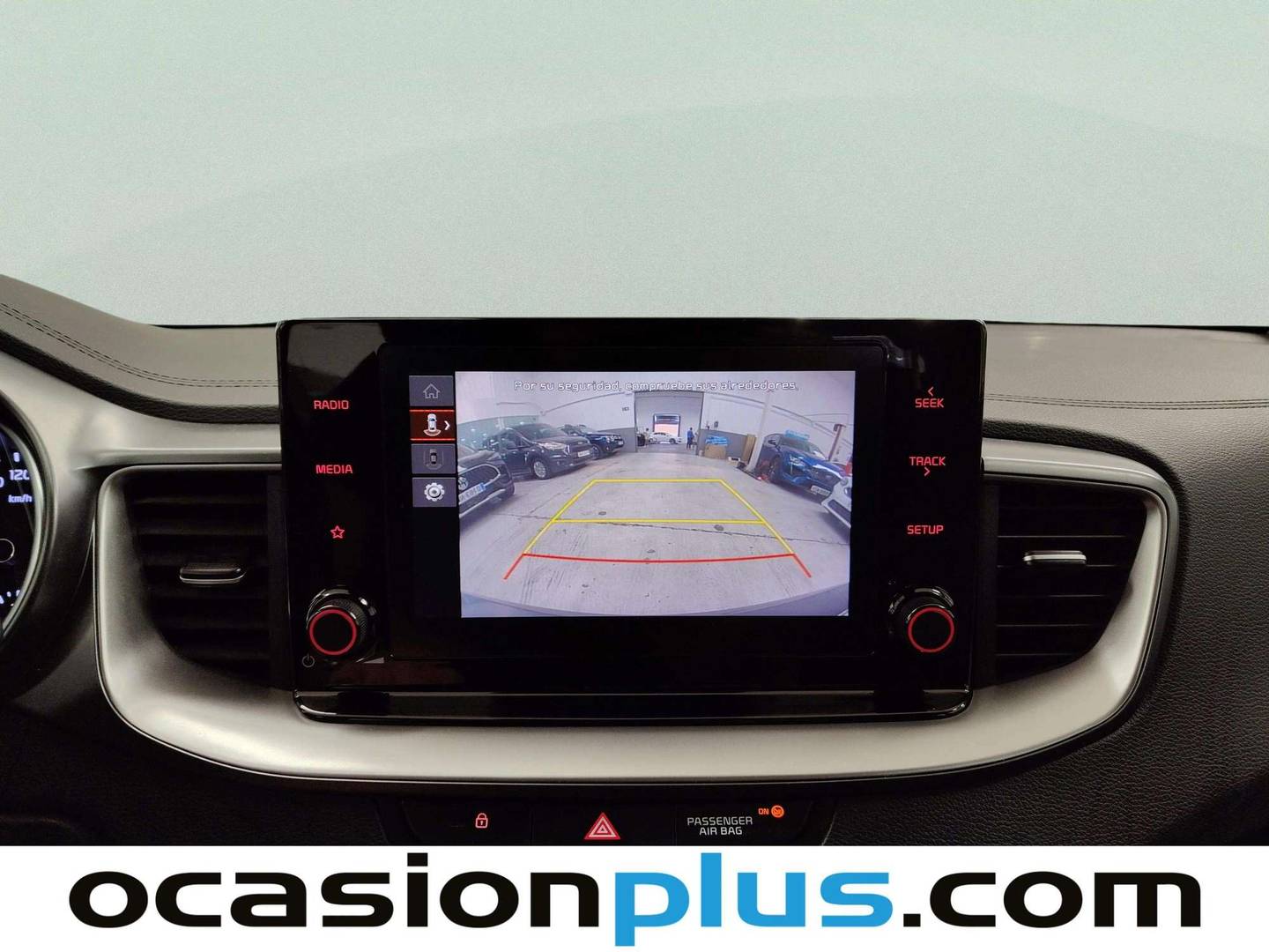 Equipamiento del KIA Ceed KIA Ceed 1.6 MHEV iMT Drive (136 CV)