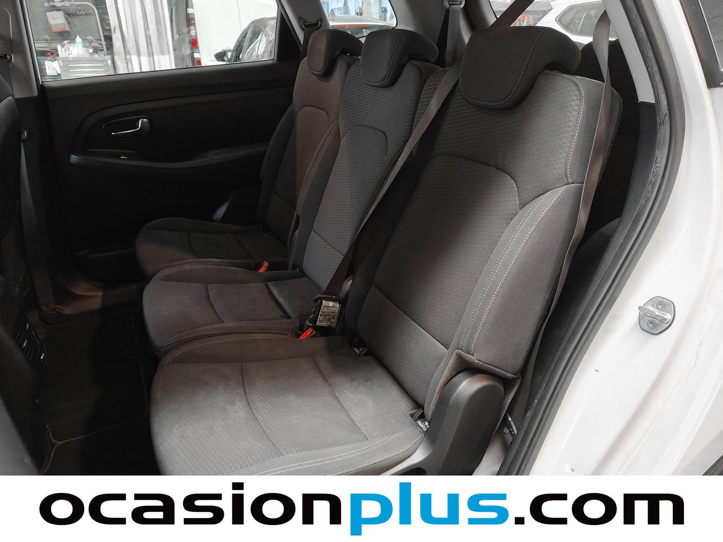 Foto KIA Carens Kia Carens 1.7 CRDi VGT Concept Eco-Dynam (115 CV) 7 Plazas