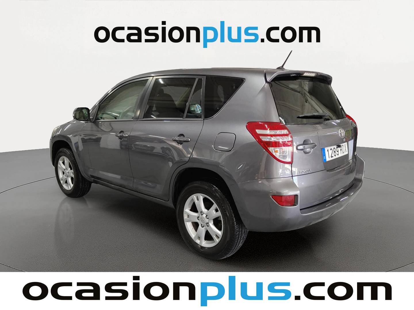 Foto trasera Toyota Rav4 Toyota Rav4 2.2 D-4D Executive 4x4 (150 CV) izquierda