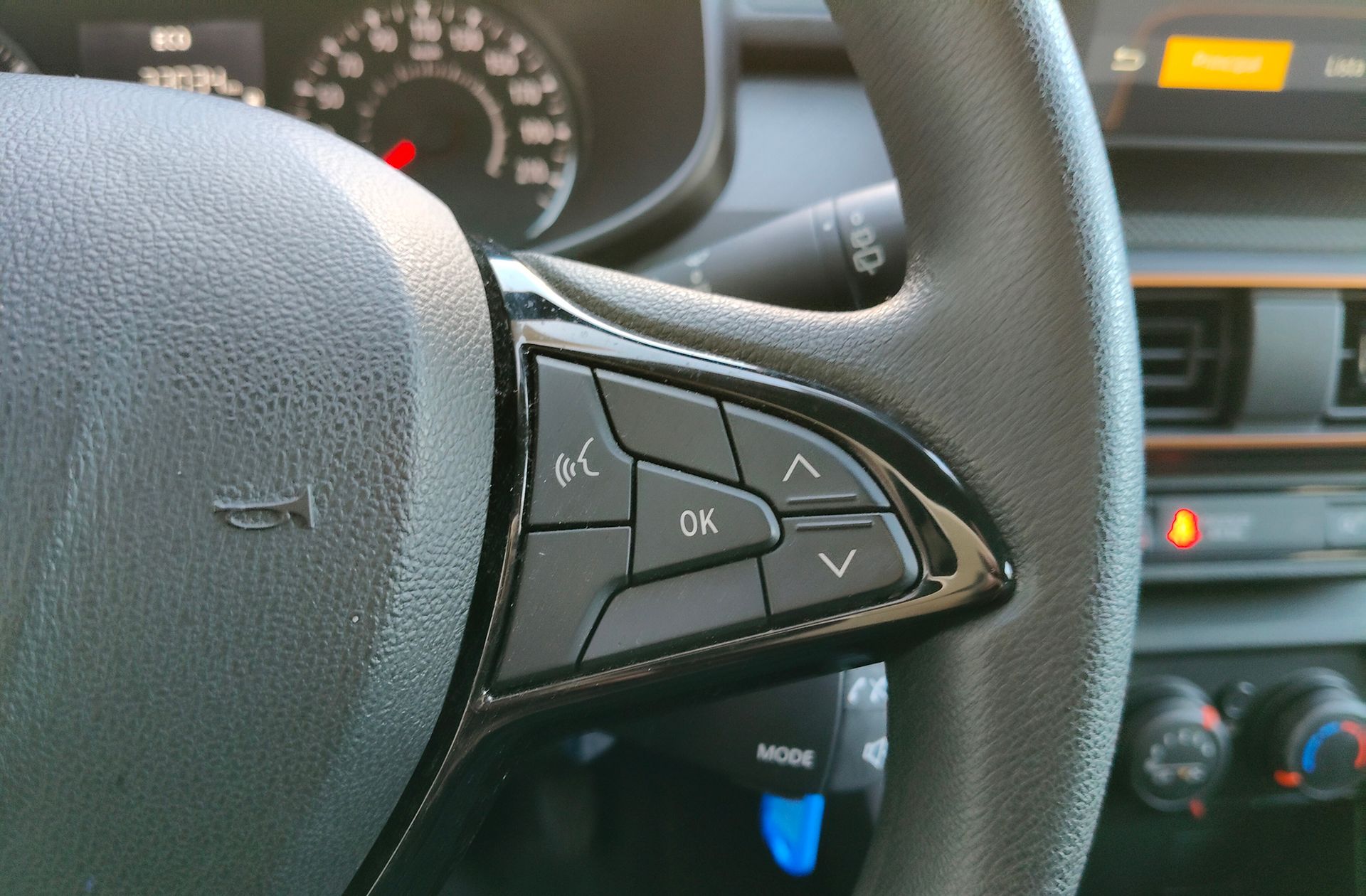 Dacia Sandero Stepway Essential TCe - foto 29