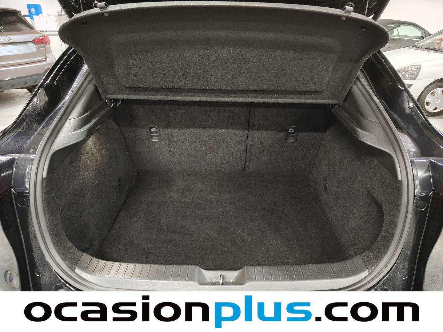 Foto Mazda CX-30 Mazda CX-30 2.5 e-Skyactive G MHEV Prime-Line (140 CV)