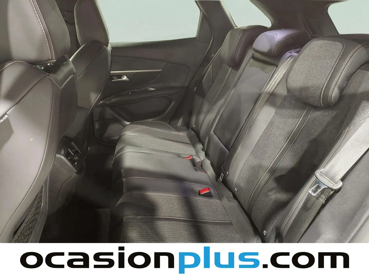 Foto Peugeot 3008 Peugeot 3008 BlueHDI 130 S&S GT Line EAT8 (130 CV)