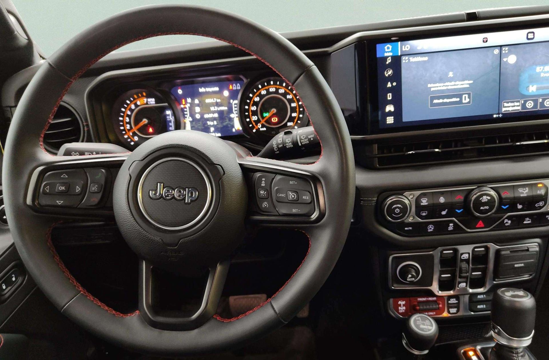 Jeep Wrangler 2.0T GME Rubicon 8ATX - foto 29