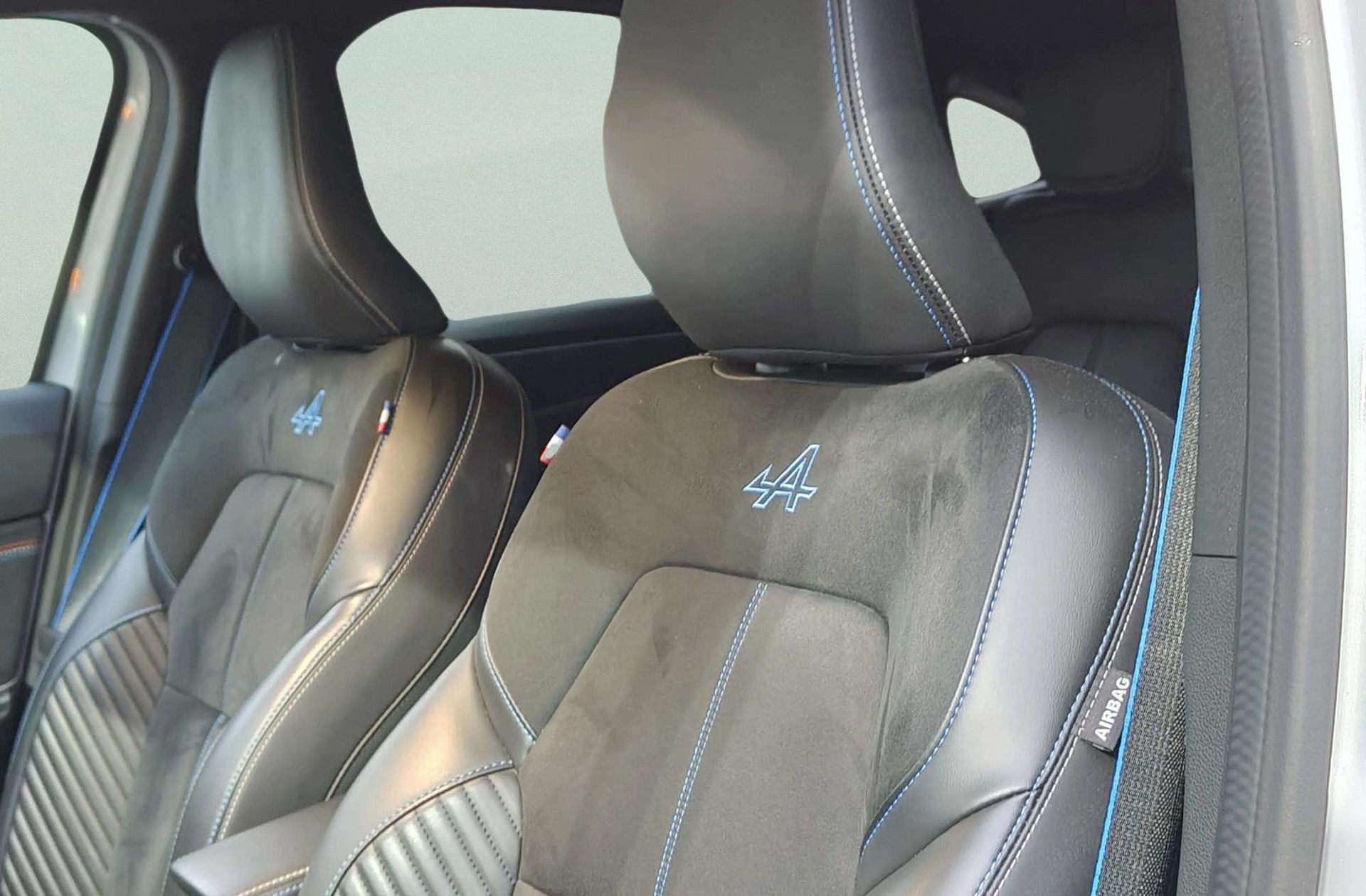 Renault Arkana Esprit Alpine E-Tech Híbrido - foto 7