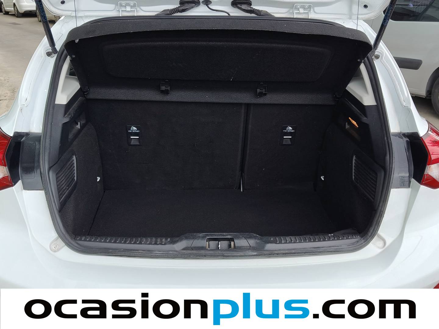 Fotos maletero Ford Focus Ford Focus 1.0 Ecoboost Trend+  (125 CV)