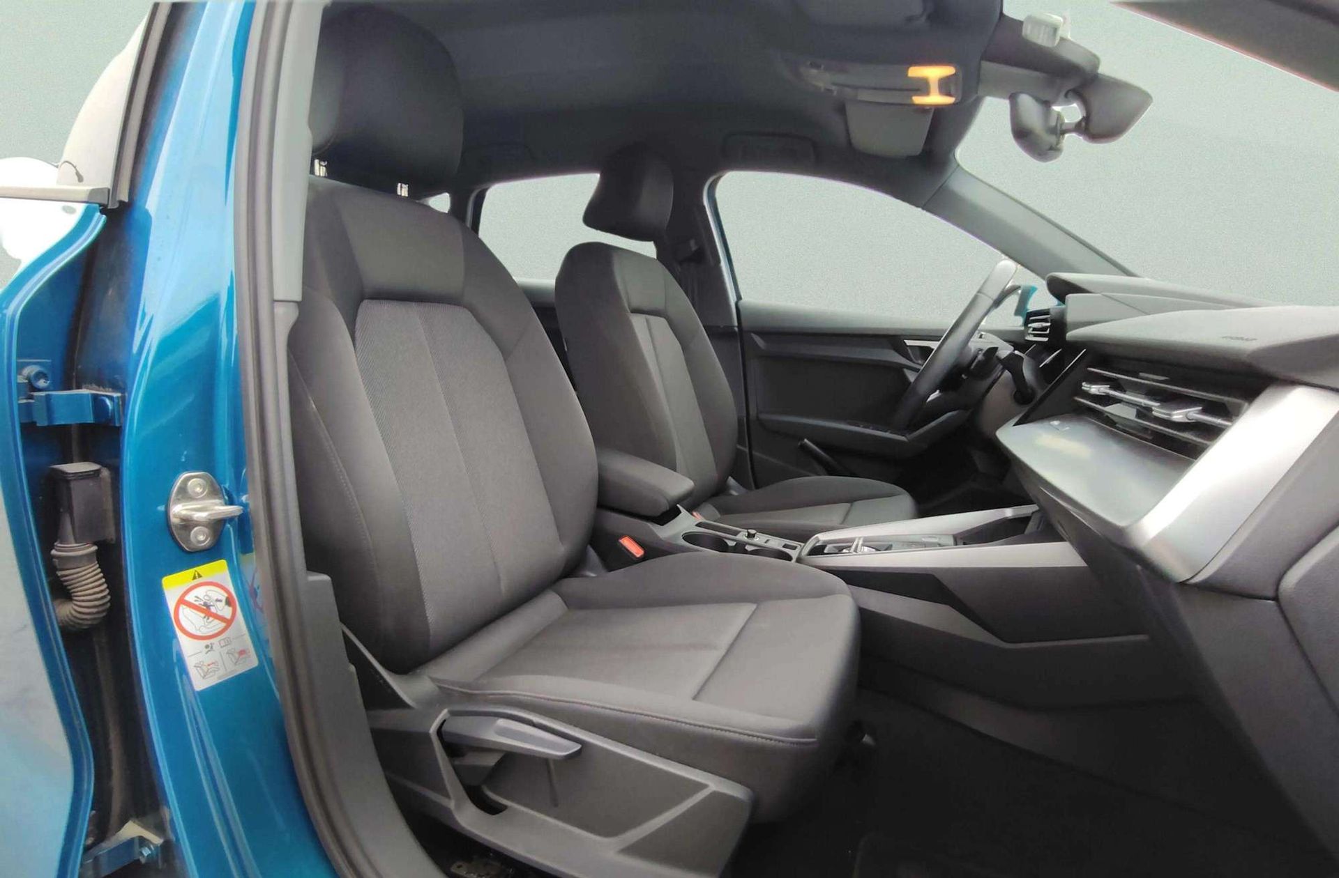 Audi A3 Sportback 30 TDI S tronic - foto 17