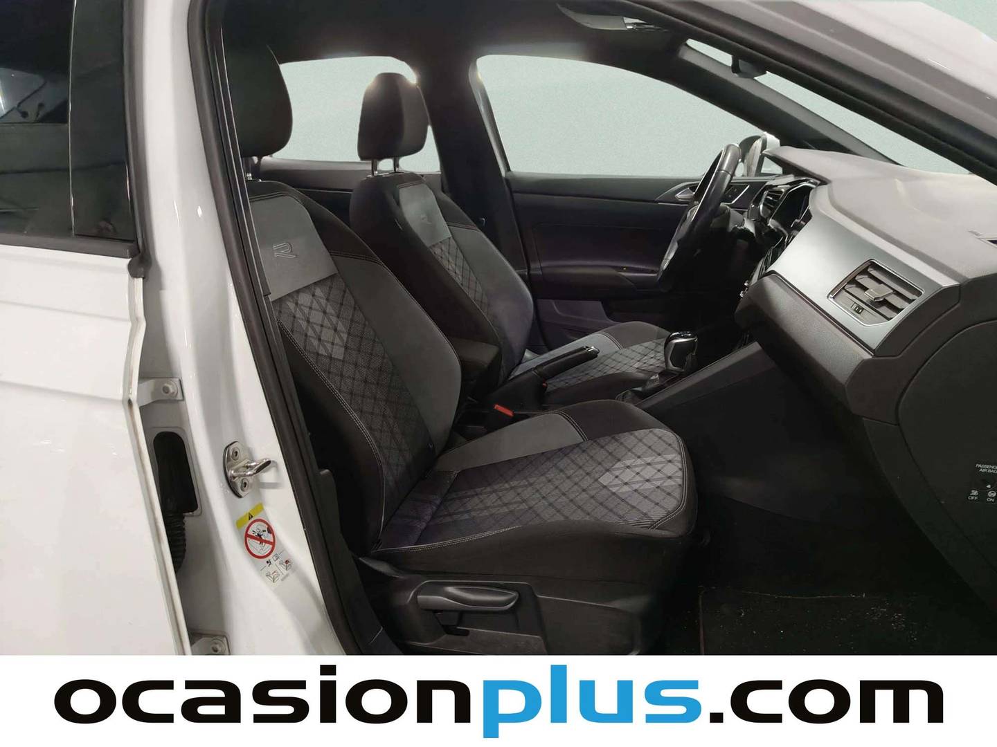 Volkswagen Taigo Volkswagen Taigo R-Line 1.5 TSI  (150 CV) DSG km 0