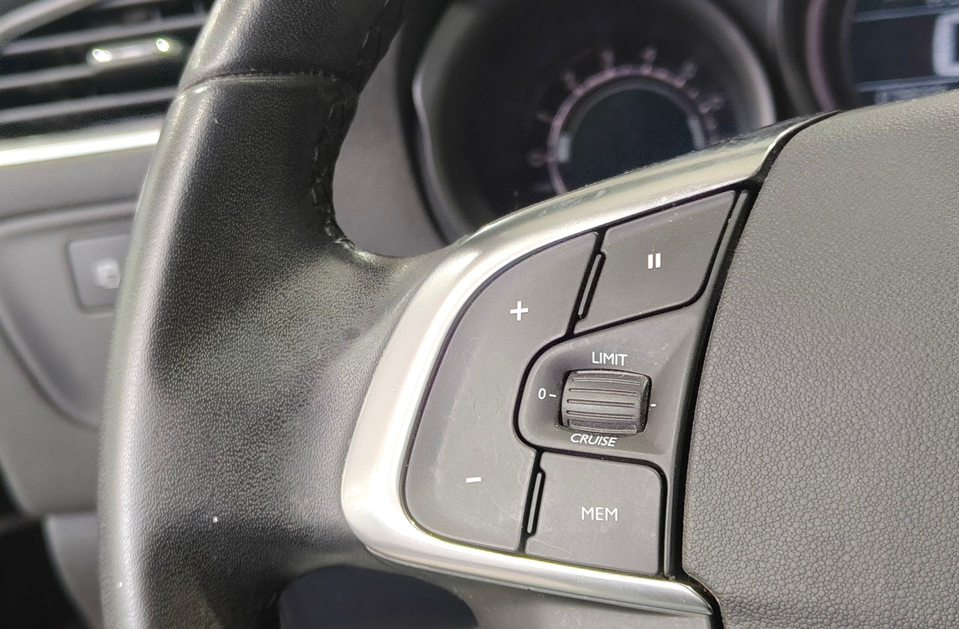 Citroën C4 PureTech 110 Tonic - foto 24