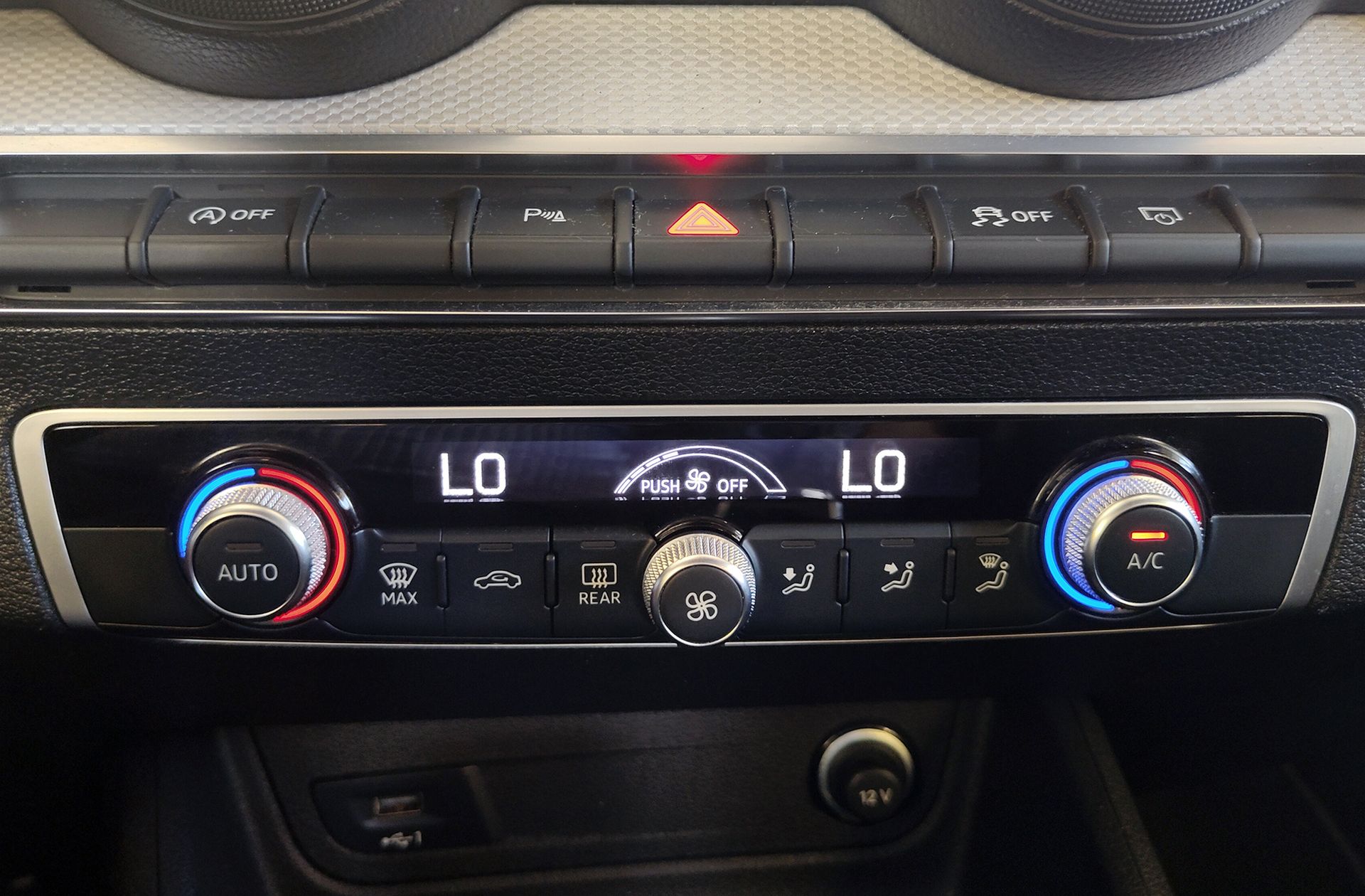 Audi Q2 Advanced 35 TFSI - foto 33