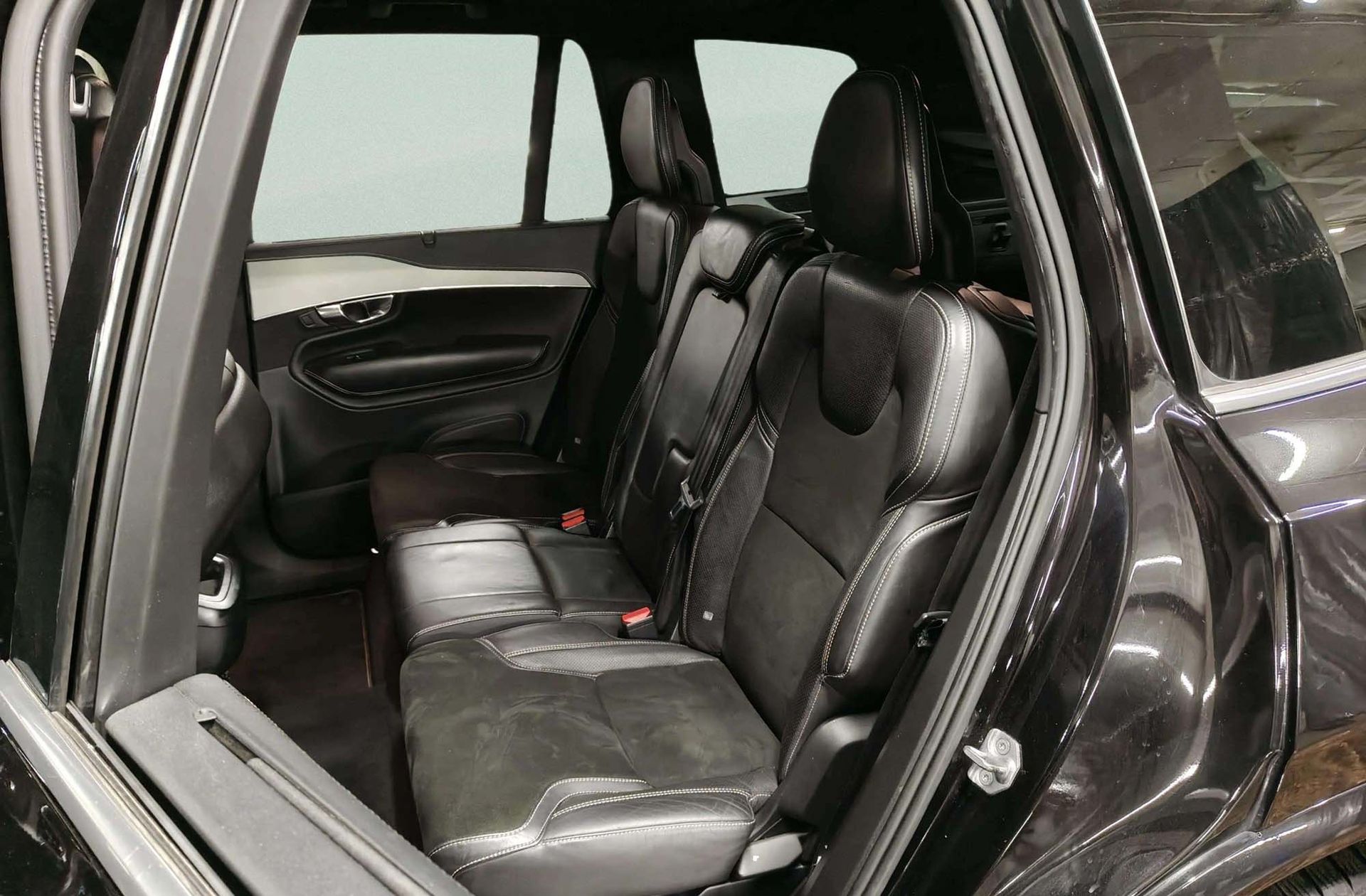 Volvo XC90 D5 R-Design AWD 7 plazas - foto 15