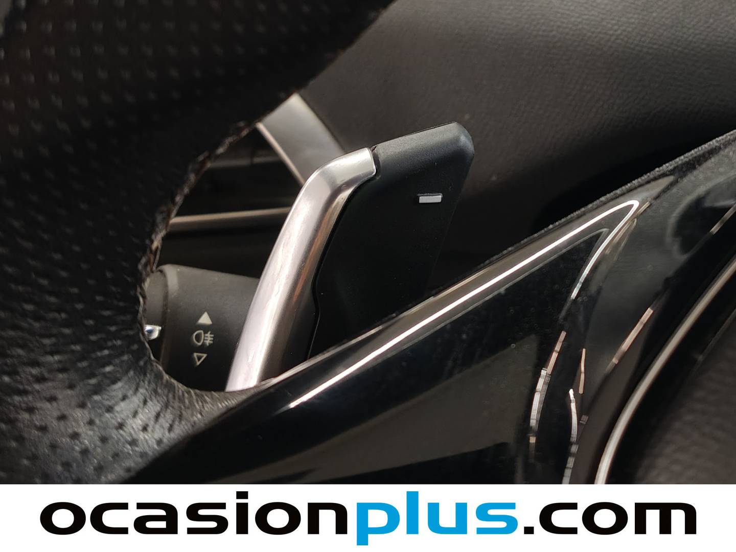 Foto Peugeot 3008 Peugeot 3008 PureTech 130 S&S GT EAT8 (130 CV)