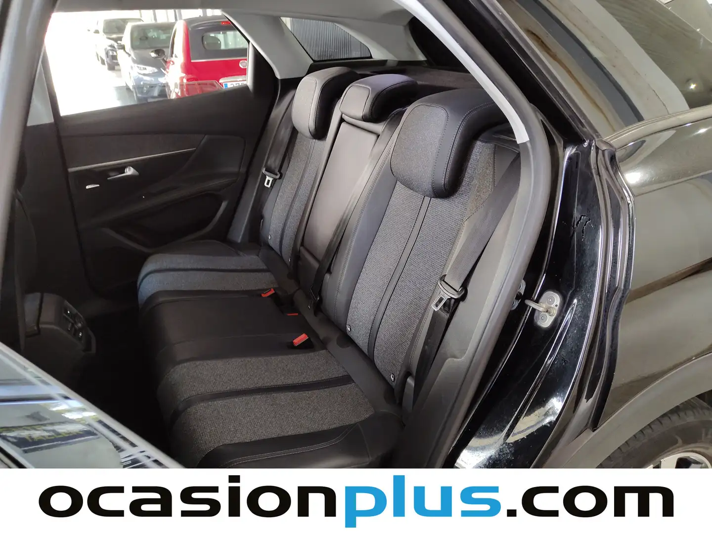 Foto Peugeot 3008 Peugeot 3008 PureTech 130 S&S Allure (130 CV)