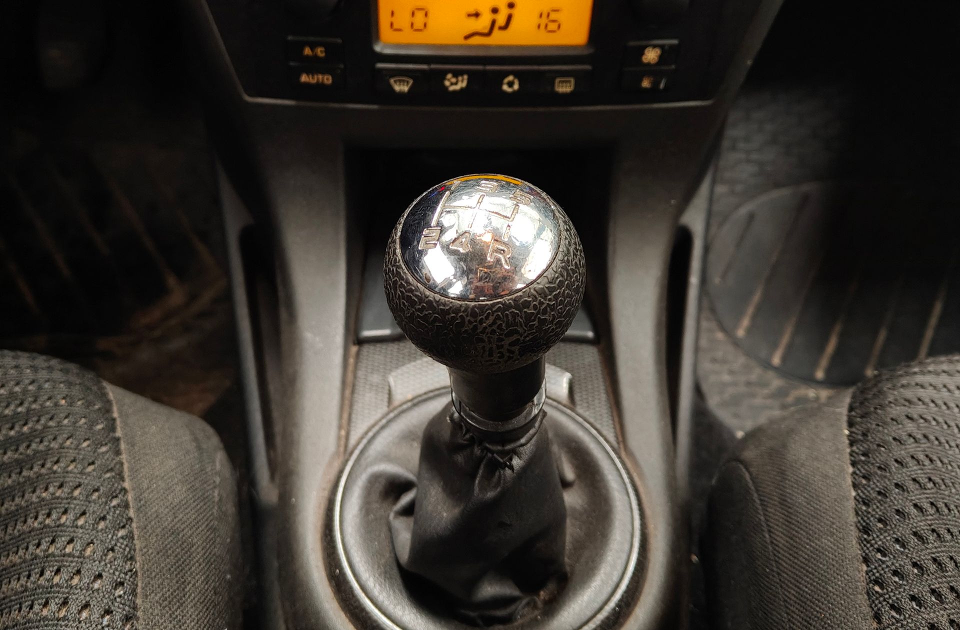 Citroën C4 1.6 HDi VTR Plus - foto 5