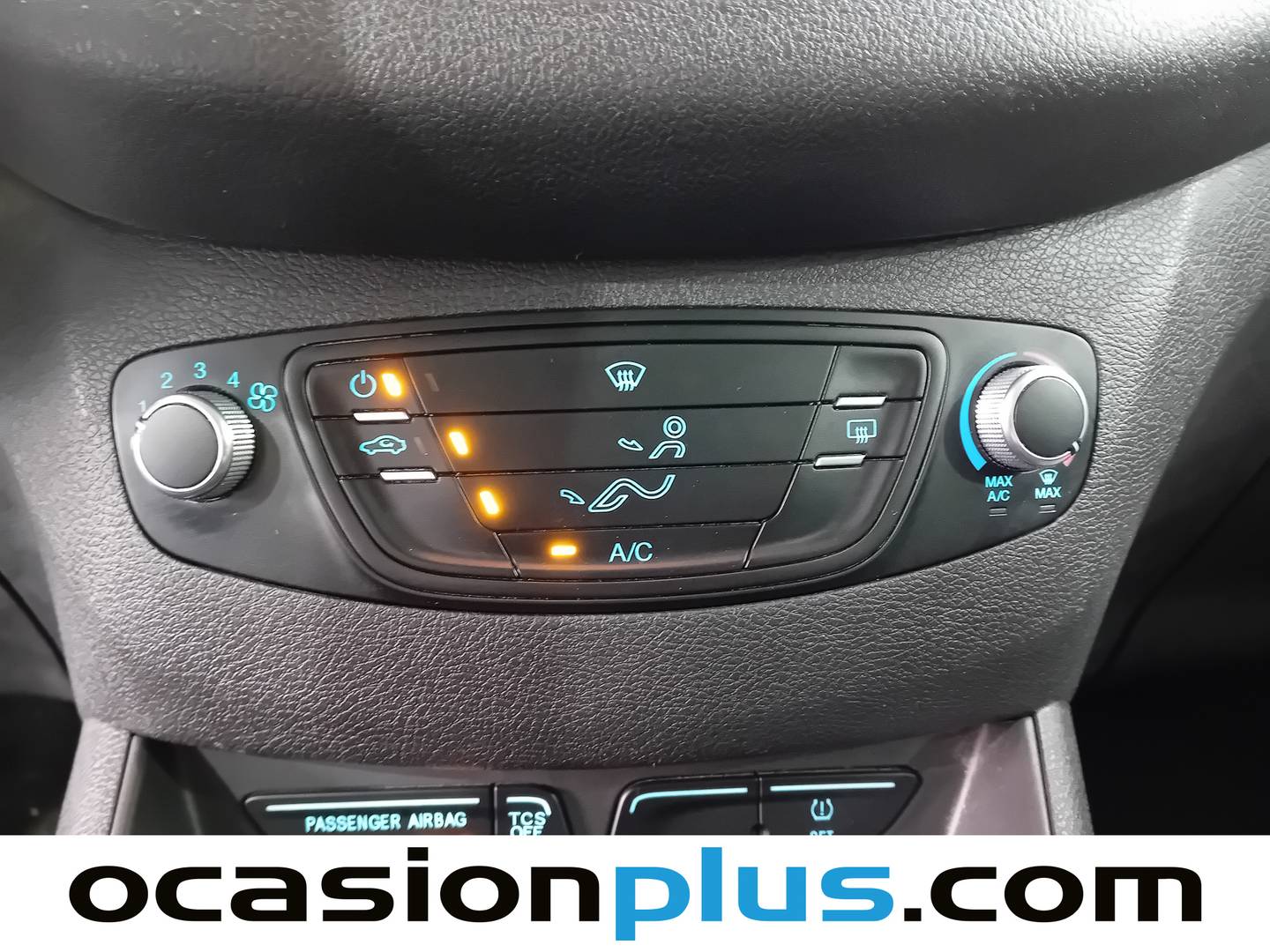 Extras del Ford Tourneo Courier Ford Tourneo Courier 1.0 EcoBoost Ambiente (100 CV)