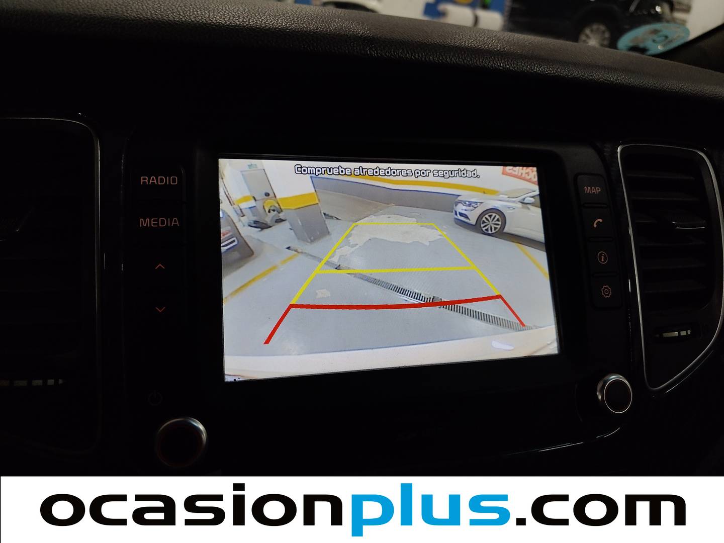 Equipamiento del KIA Carens KIA Carens 1.7 CRDi VGT Drive Eco-Dynamics (141 CV) 7 Plazas
