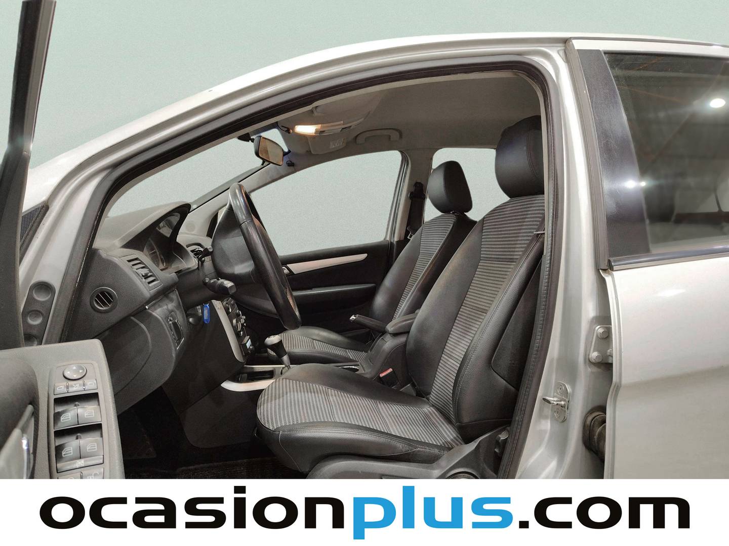 Foto asientos delanteros Mercedes Clase B Mercedes Clase B B 200 CDI