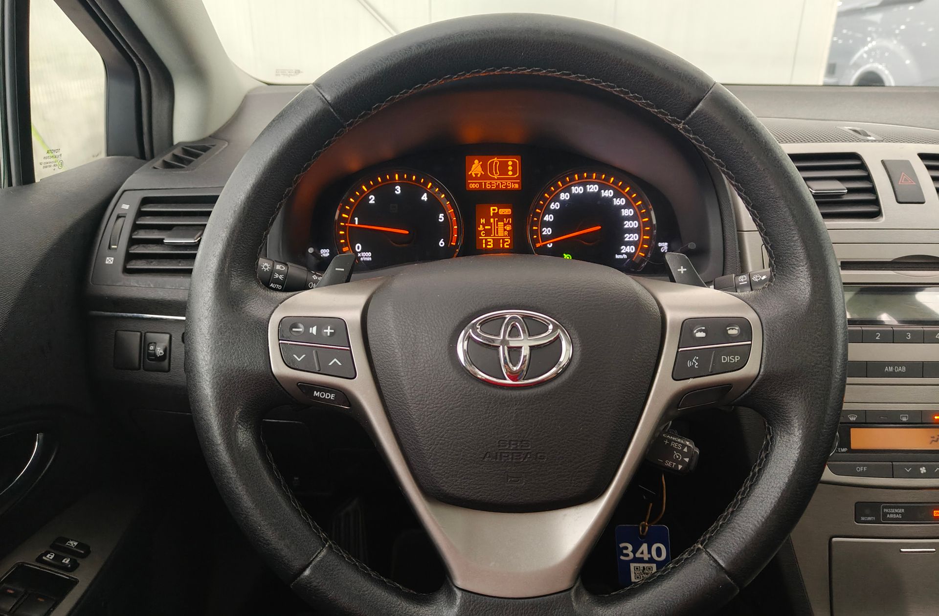 Toyota Avensis 2.2 D-4D Cross Sport Advance - foto 18