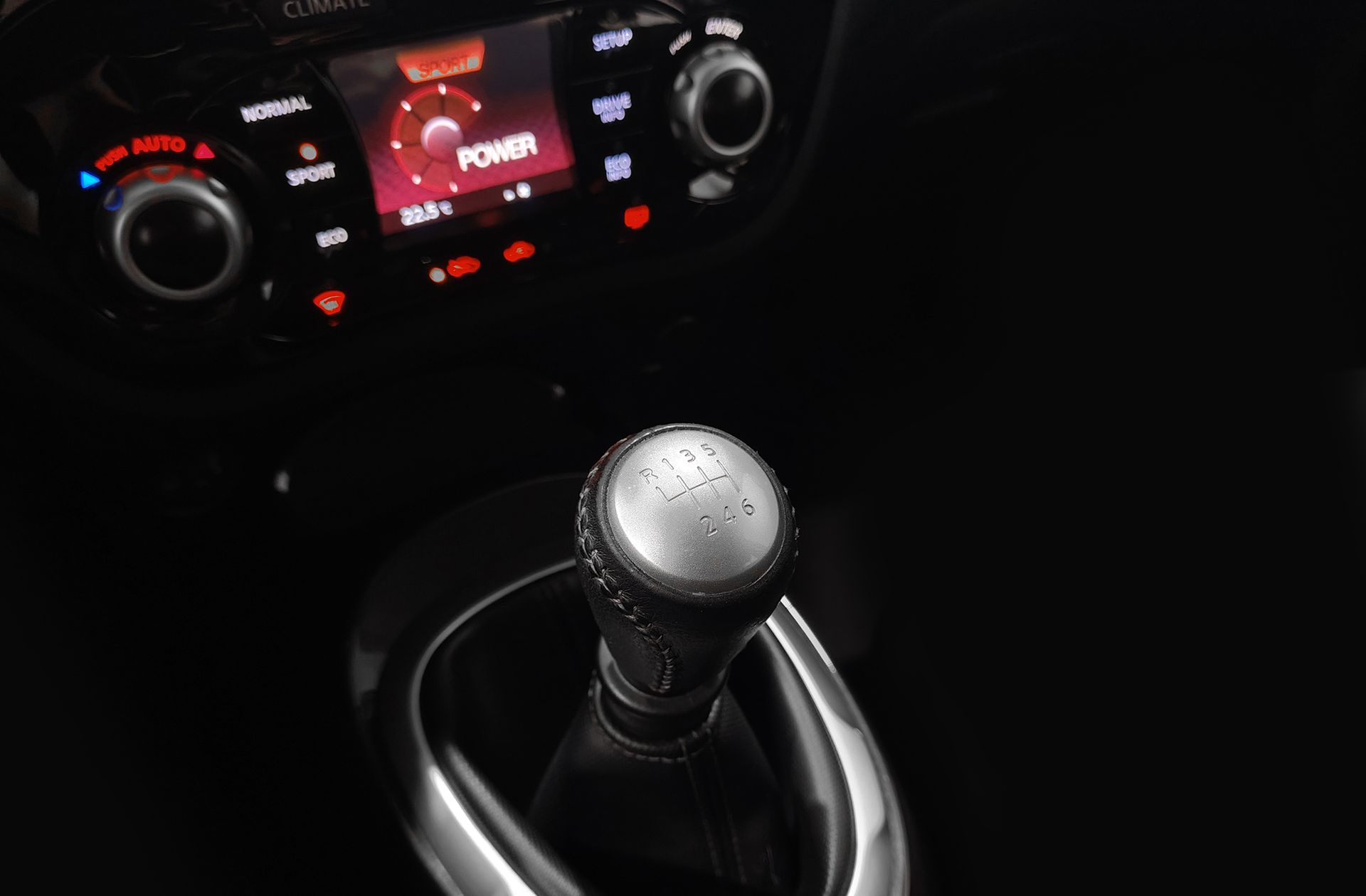 Nissan Juke dCi 110 N-Connecta - foto 5