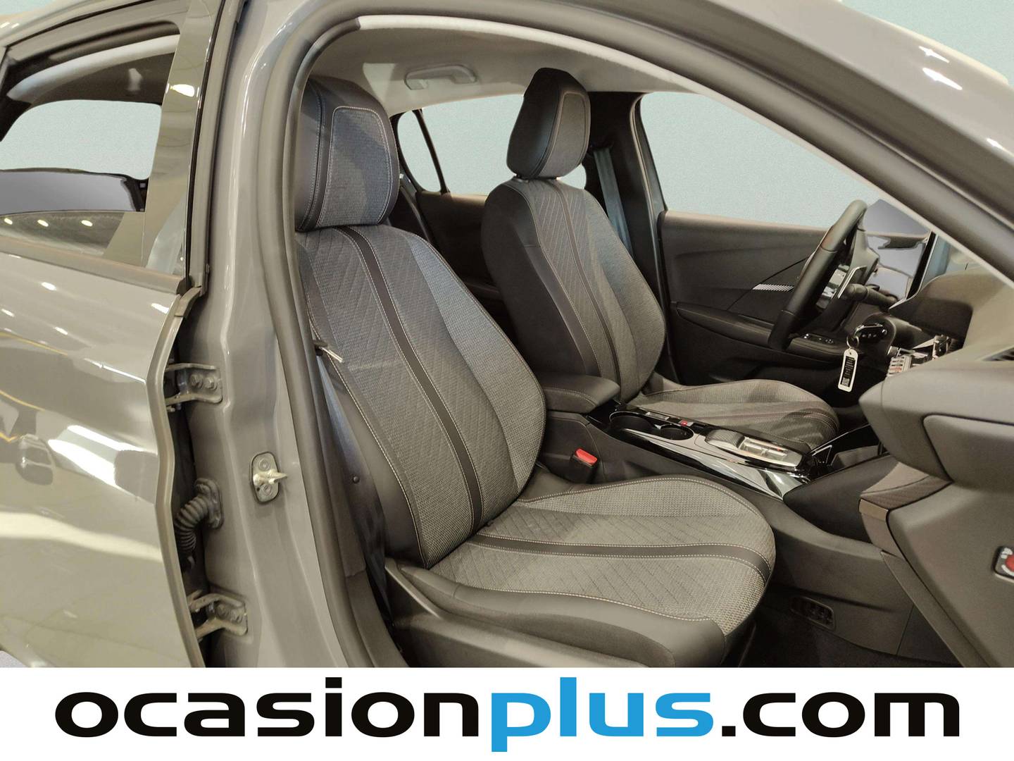 Peugeot 208 Peugeot 208 Allure Hybrid eDCS6 (100 CV) híbrido