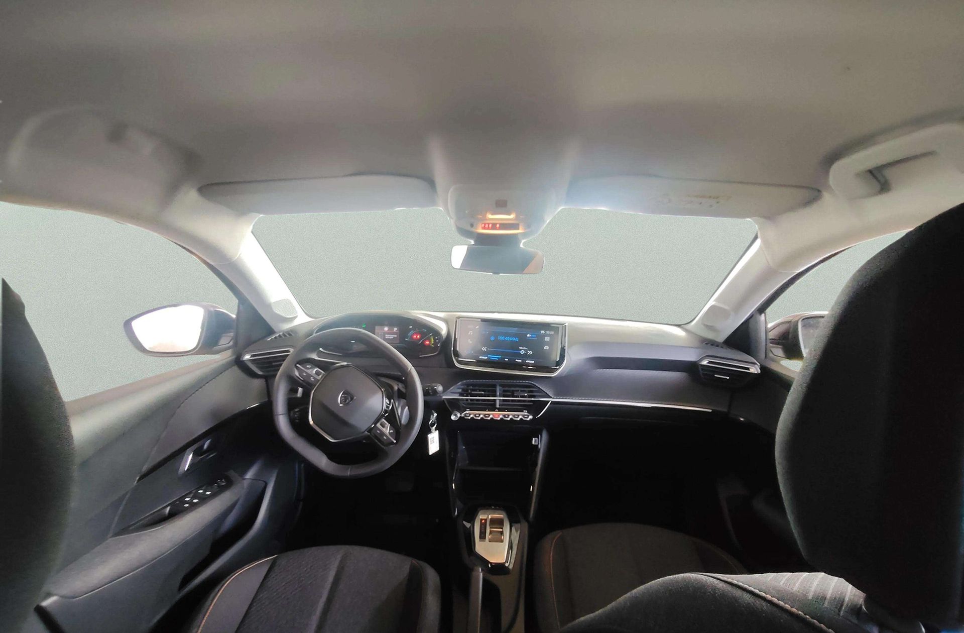 Peugeot 208 Style Hybrid 110 eDCS6 - foto 6