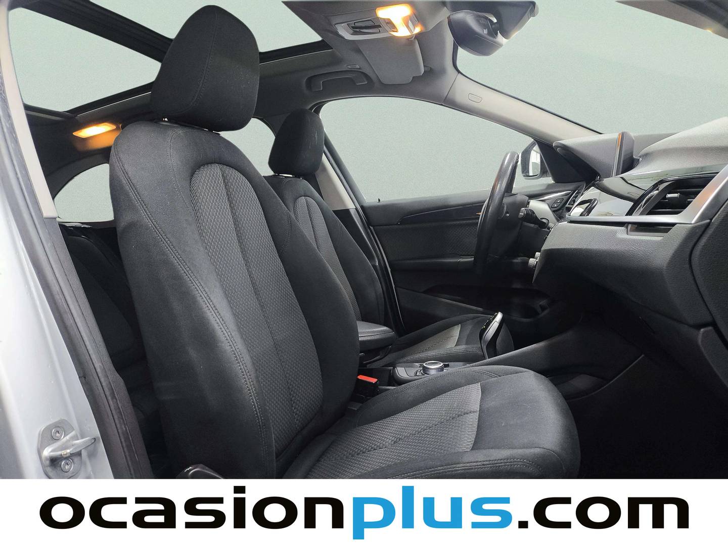 Foto BMW X1 BMW X1 sDrive18i (140 CV)