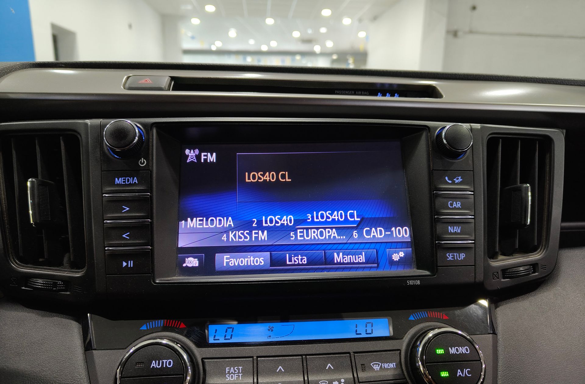 Toyota RAV4 150D 2WD Advance - foto 30